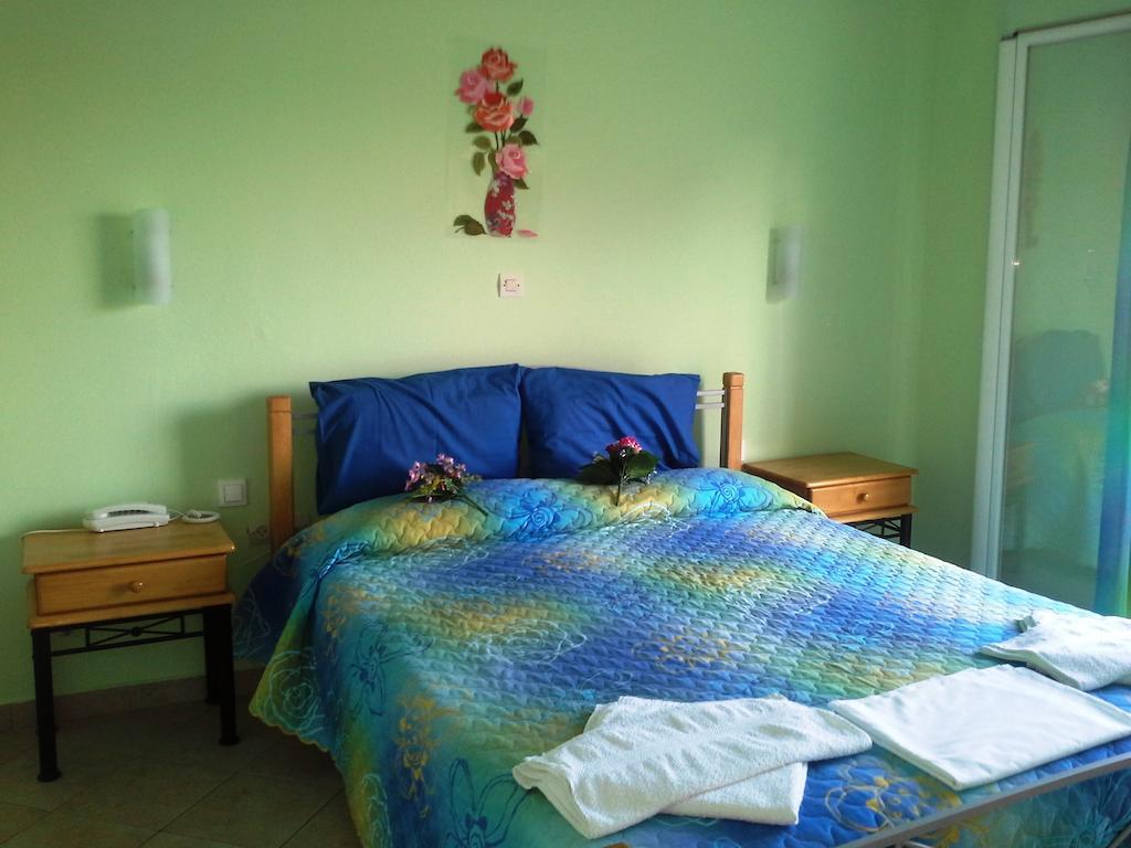 Apergis Rooms แอร์มูโปลี ภายนอก รูปภาพ